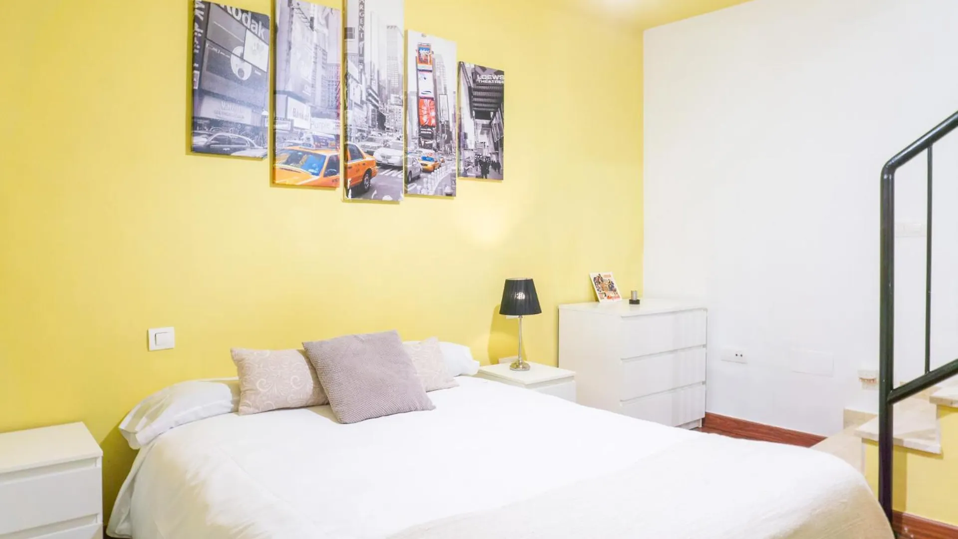Duplex Experience Malaga Center Apartamento 0*,  Espanha